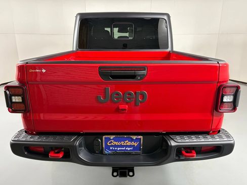 New 2026 Jeep Gladiator Rubicon AWD/4WD image 7