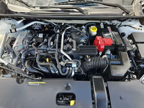 Used 2024 Nissan Sentra SV FWD image 12
