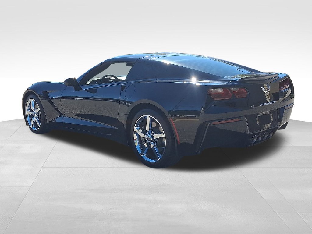 Used 2014 Chevrolet Corvette Stingray Coupe w/ 2LT Preferred Equipment Group RWD image 4