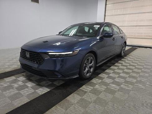 Used 2024 Honda Accord EX image 2