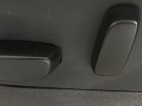 Used 2023 Buick Envision Avenir FWD image 26