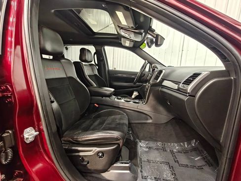 Used 2017 Jeep Grand Cherokee Trailhawk image 20