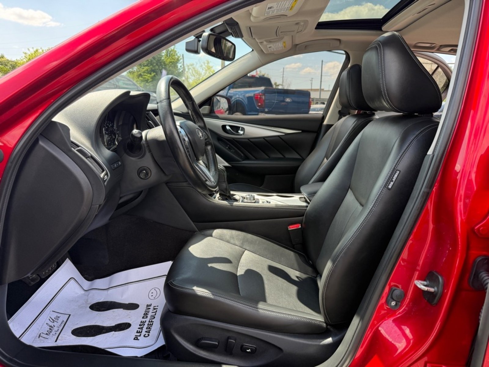 Used 2023 INFINITI Q50 Luxe AWD/4WD image 27