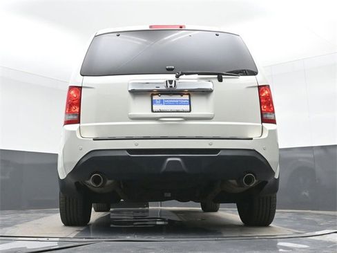 Used 2013 Honda Pilot Touring image 29