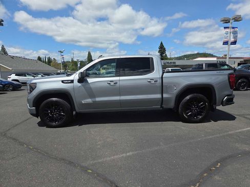 Used 2023 GMC Sierra 1500 Elevation w/ Elevation Premium Package AWD/4WD image 11
