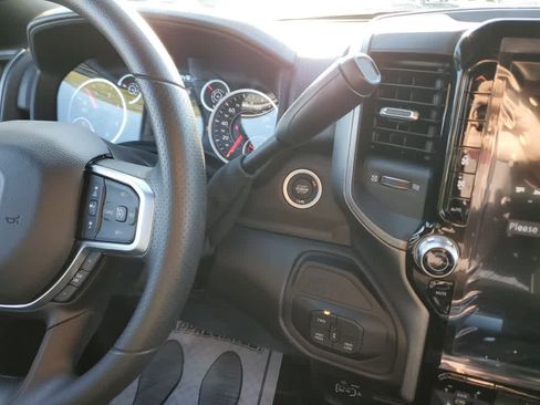 New 2026 RAM 3500 Tradesman image 19