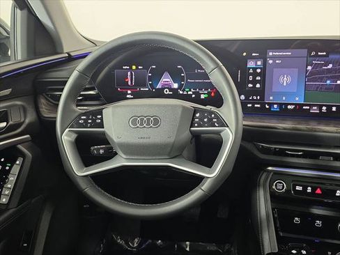 Certified 2025 Audi Q5 Premium Plus AWD/4WD image 37