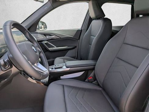New 2026 BMW X1 xDrive28i w/ Convenience Package AWD/4WD image 4