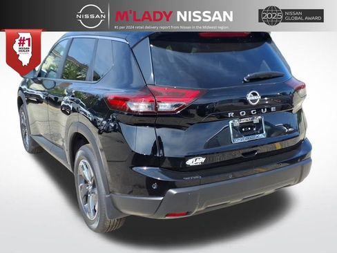 New 2026 Nissan Rogue SV w/ SV Premium Package image 5