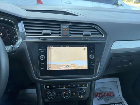 Used 2021 Volkswagen Tiguan SEL w/ 3rd Row Seat Package AWD/4WD image 20