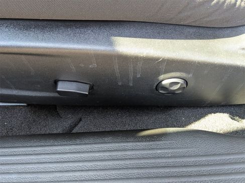 Used 2020 Dodge Challenger SXT w/ Blacktop Package image 14