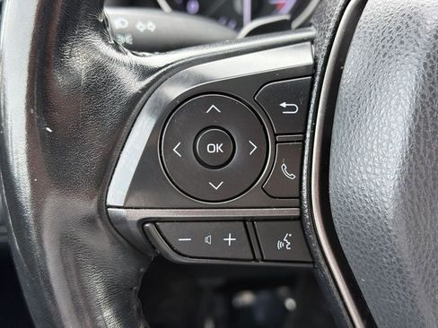 Used 2022 Toyota Camry SE image 39