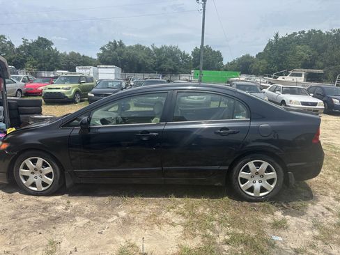Used 2006 Honda Civic LX image 2