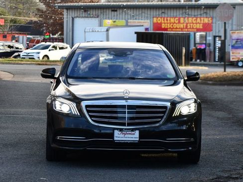 Used 2018 Mercedes-Benz S 560 4MATIC Sedan image 2