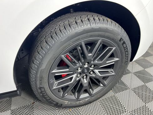 New 2025 Ford Expedition Max Platinum w/ Stealth Performance Package image 4