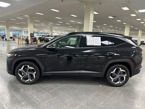 Used 2024 Hyundai Tucson Limited AWD/4WD image 4
