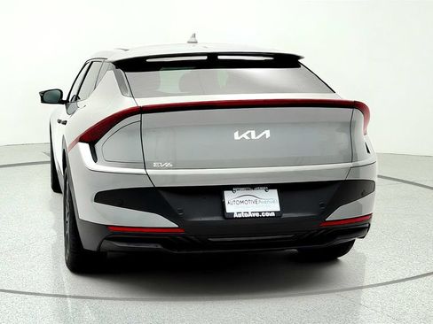 Used 2025 Kia EV6 Light RWD image 6