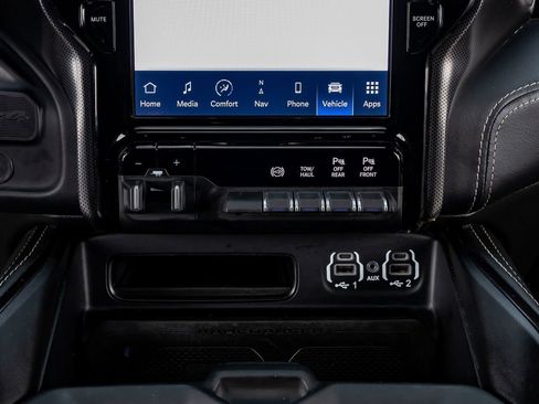Used 2024 RAM 3500 Limited w/ Night Edition AWD/4WD image 28