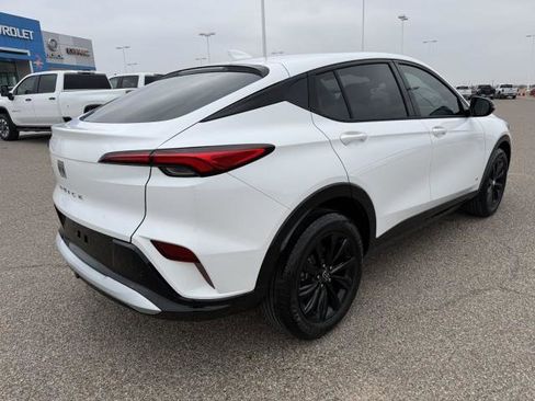 New 2026 Buick Envista Sport Touring image 9