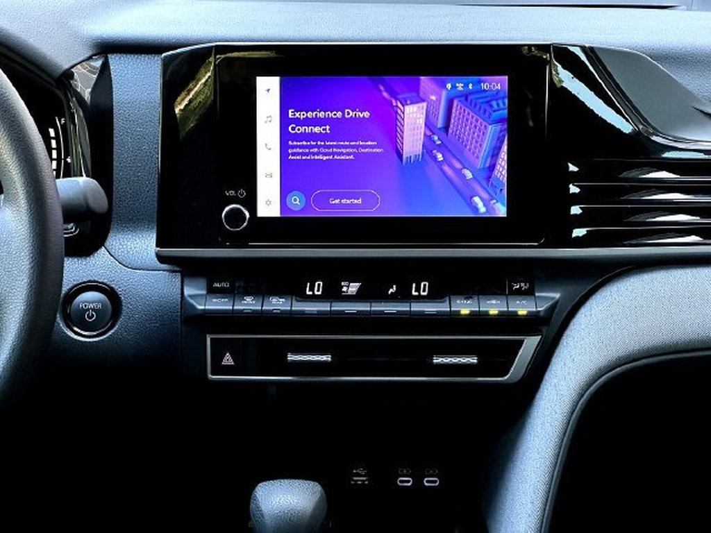 Certified 2025 Toyota Camry LE FWD image 28