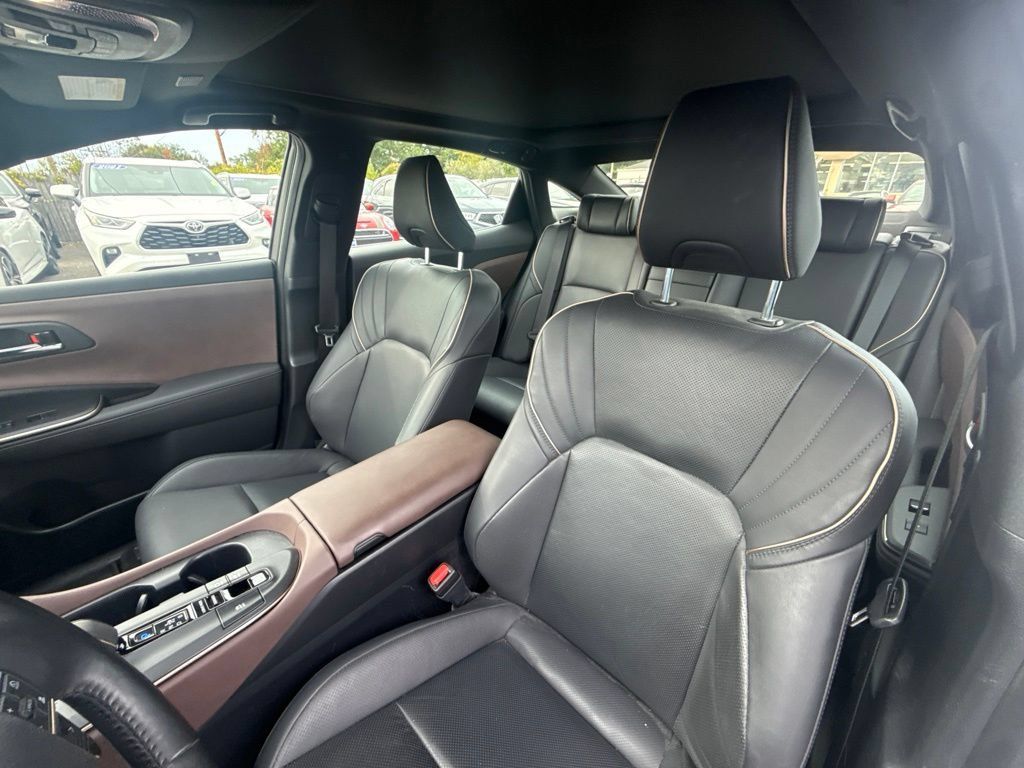Used 2023 Toyota Crown w/ Advanced Technology Package AWD/4WD image 16