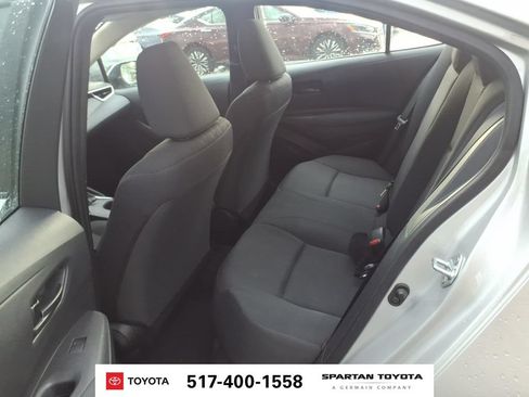 Used 2024 Toyota Corolla LE FWD image 12