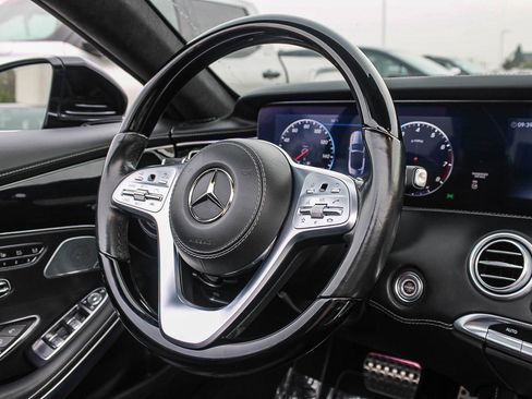 Used 2019 Mercedes-Benz S 560 Cabriolet image 22