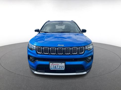 Used 2025 Jeep Compass Limited AWD/4WD image 2