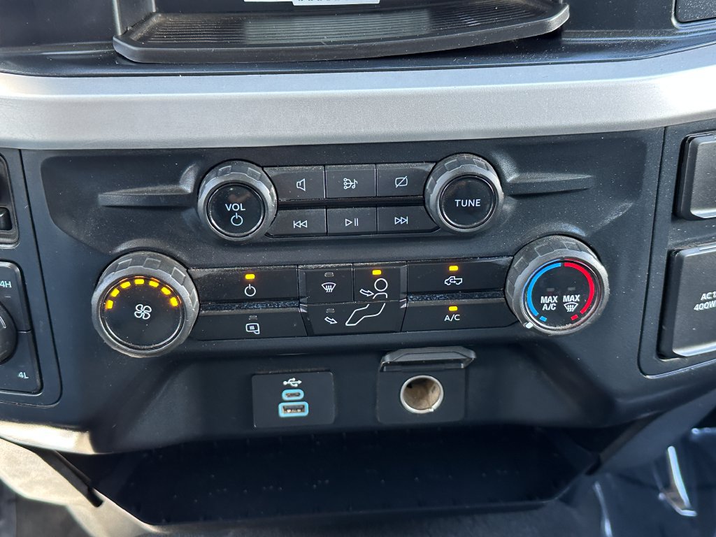 Used 2024 Ford F350 XLT AWD/4WD image 29