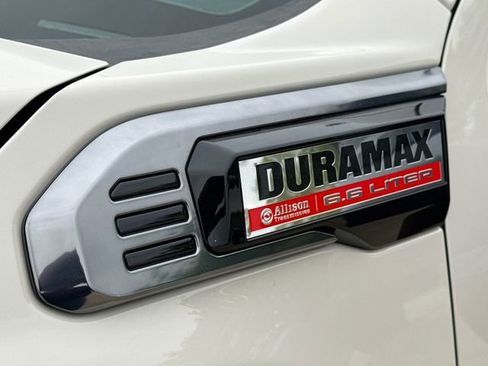 Used 2026 GMC Sierra 2500 AT4 w/ AT4 Premium Plus Package image 4