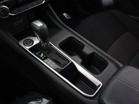 Used 2023 Nissan Sentra SV image 45