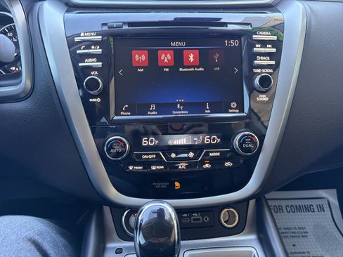 Used 2023 Nissan Murano SV image 18