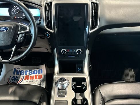 Used 2024 Ford Edge SEL w/ Convenience Package AWD/4WD image 38