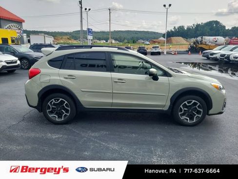 Used 2017 Subaru Crosstrek 2.0i Limited AWD/4WD image 6