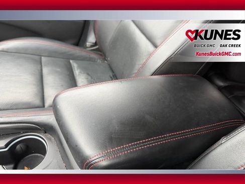 Used 2025 Dodge Durango GT AWD/4WD image 16