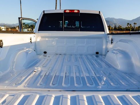 Used 2026 RAM 2500 Laramie AWD/4WD image 30