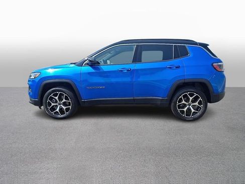 Used 2026 Jeep Compass Limited AWD/4WD image 7