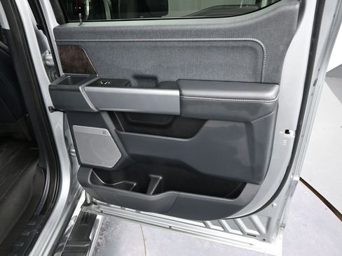 Used 2023 Ford F150 Lariat w/ Max Trailer Tow Package image 29