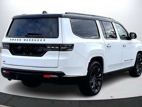 Certified 2024 Jeep Grand Wagoneer L Series II w/ Quick Order Packagew 28T image 9