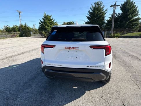 Used 2025 GMC Terrain Elevation AWD/4WD image 4