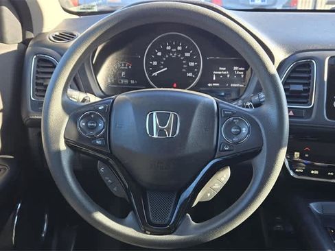 Used 2022 Honda HR-V EX image 12