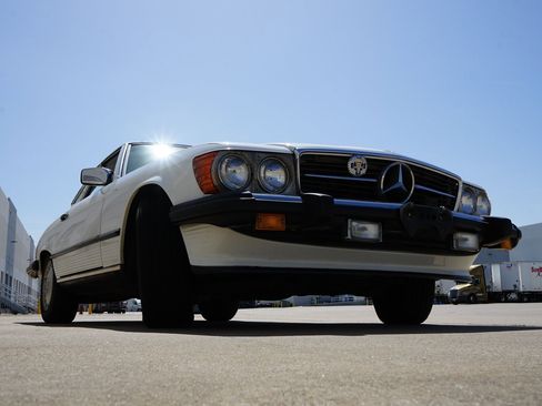 Used 1989 Mercedes-Benz 560 SL image 22