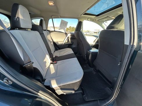 Used 2018 Toyota RAV4 XLE image 28