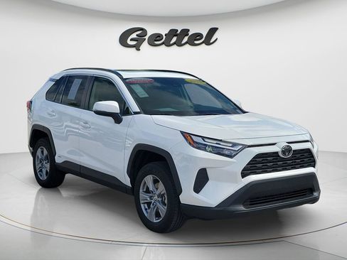 Certified 2025 Toyota RAV4 XLE w/ Convenience Package image 10