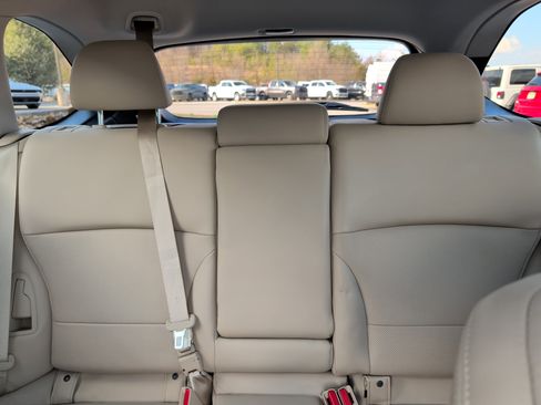 Used 2019 Subaru Outback 2.5i Limited image 26