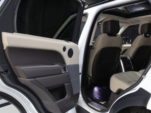 Used 2019 Land Rover Range Rover Sport Supercharged image 33