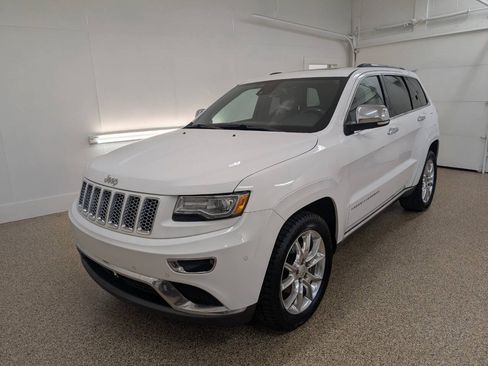 Used 2014 Jeep Grand Cherokee Summit AWD/4WD image 2