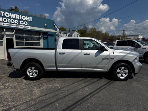 Used 2018 RAM 1500 Classic SLT AWD/4WD image 7