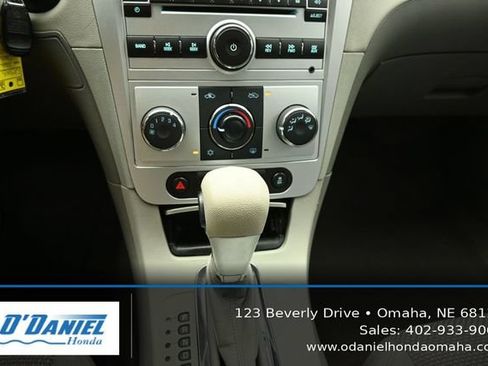 Used 2012 Chevrolet Malibu LS FWD image 32