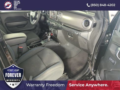 Used 2023 Jeep Wrangler Unlimited Rubicon 4xe AWD/4WD image 31